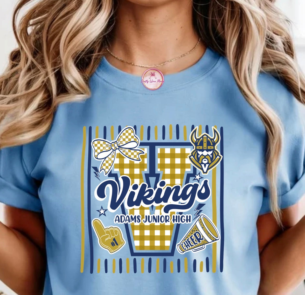 Vikings Cheer Big V